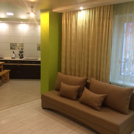Kvartira V Tsientrie Briesta Apartament Brześć Zewnętrze zdjęcie